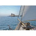 Fototapeta Jacht na Oceanie Komar 8-526 Sailing (368 x 254 cm) - Sklep z Fototapetami na ścianęTapetydekoracje.pl